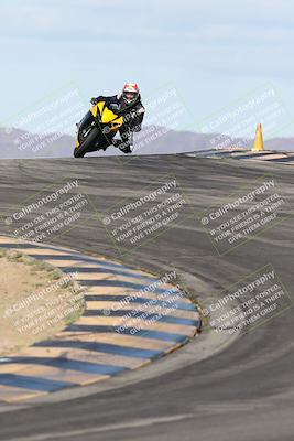 media/Nov-16-2025-Race Pace (Sun) [[8c5fa54630]]/Verified Riders/1-Turns 9 and 10 (925am)/